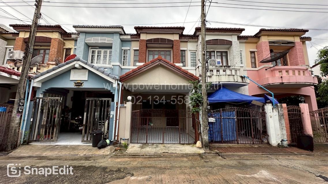 หมู่บ้านบุศรินทร์ ถนนลำลูกกา ต.คูคต .ลำลูกกา จ.ปทุมธานี 2