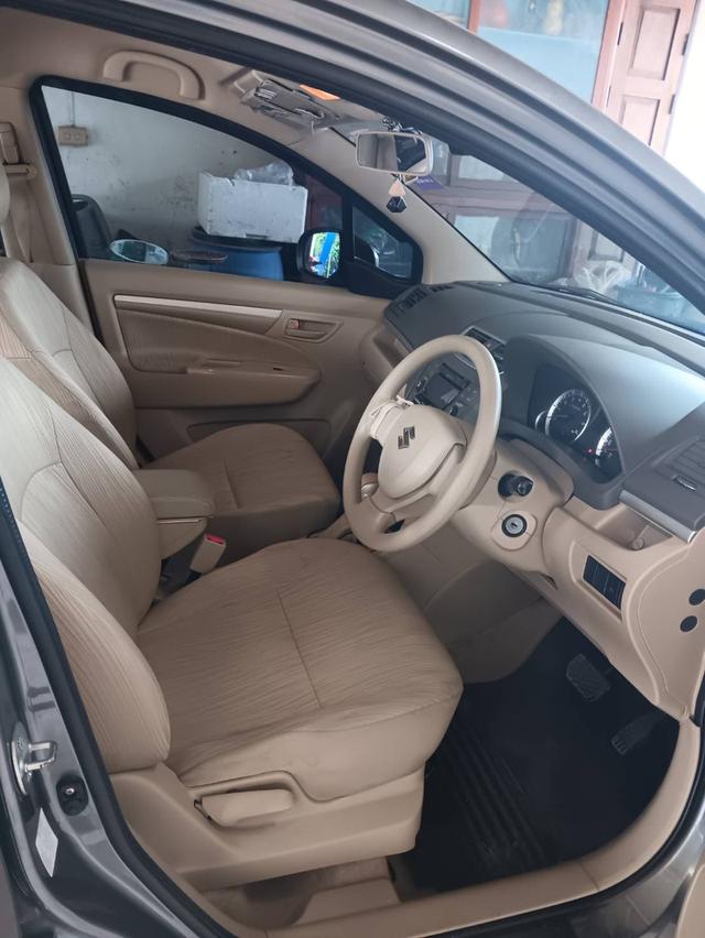 Suzuki Eritiga  4