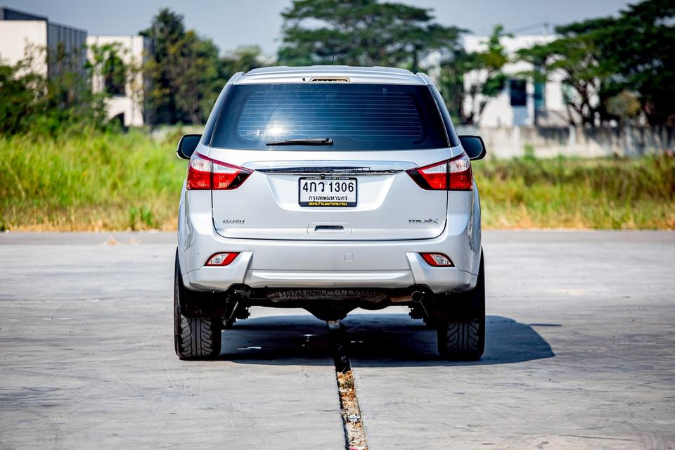 Isuzu MU-X 2.5DVD ปี15 รูปที่ 8