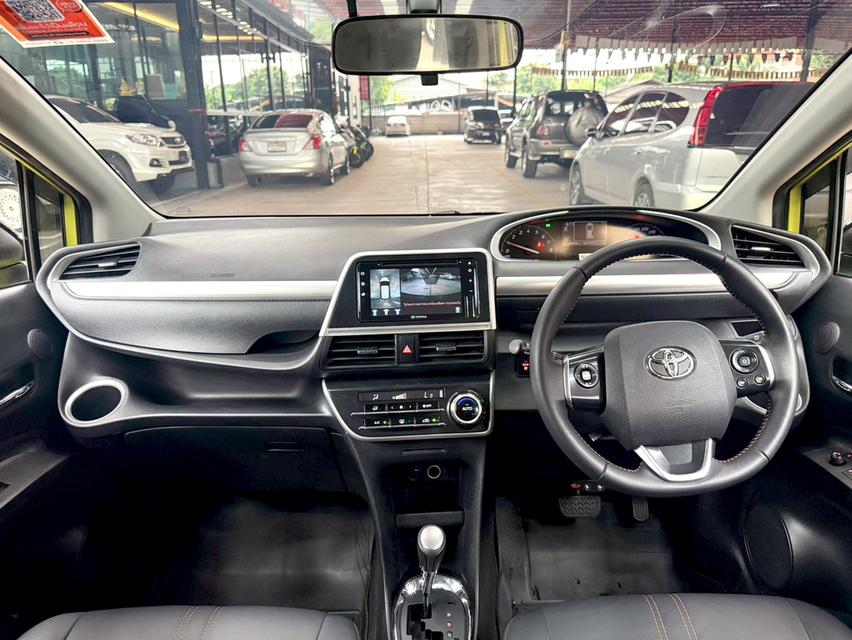 TOYOTA SIENTA 1.5 V ปี2020 สีสันโดดเด่น สภาพกริ๊บๆ ออพชั่นเต็มคัน 17