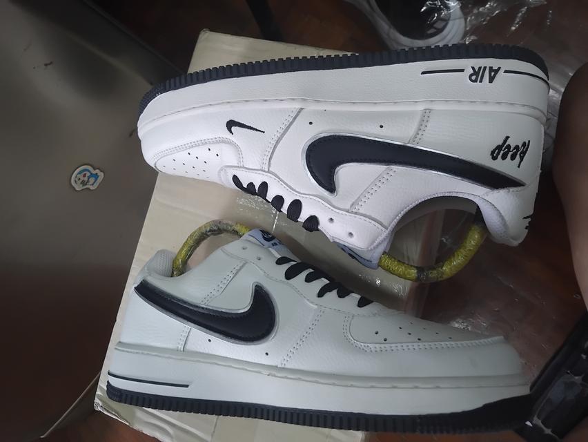 NIKE AIR FORCE 1LOW EUR 42/26สวยสภาพใหม่ไร้ตำหนิ550ค่าส่ง50 รูปที่ 6