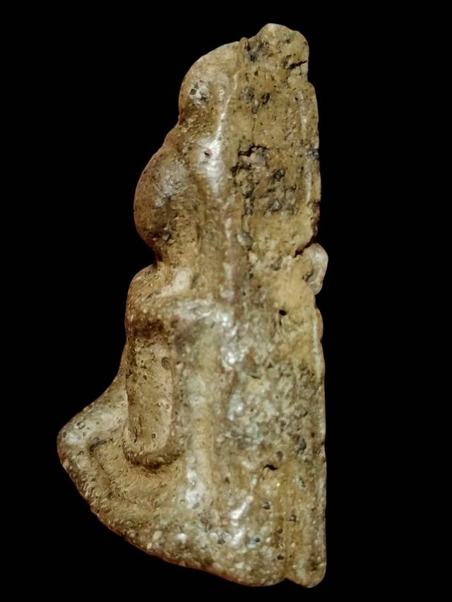 พระนางพญา เปิดให้บูชาจ้า รูปที่ 2