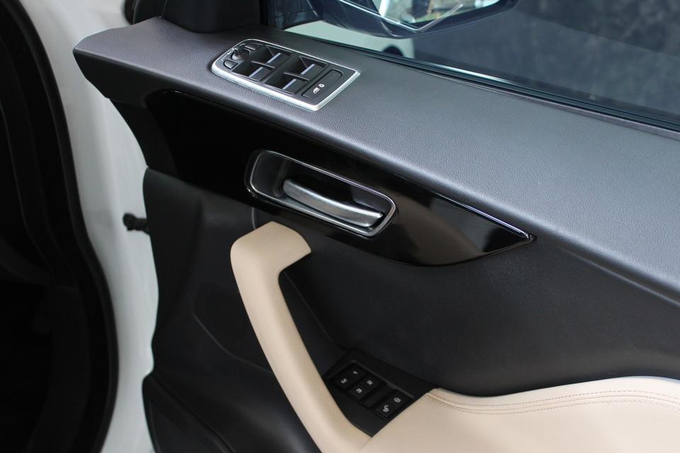 รหัสรถ JRS5315 Jaguar Fpace 2.0 ดีเซลปี 2019 รูปที่ 19