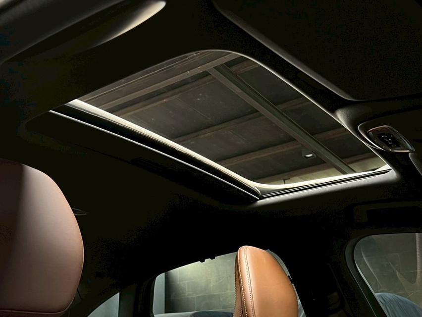VOLVO S90 Recharge T8 AWD Inscriptio 9
