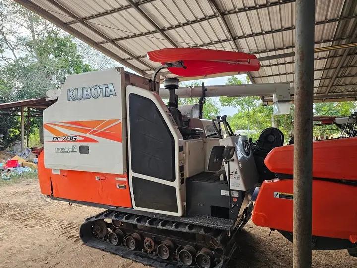 เกี่ยวข้าว KUBOTA มือสองสภาพดี  2