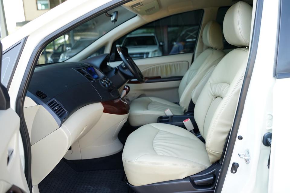 2011 SPACE WAGON GLS 8