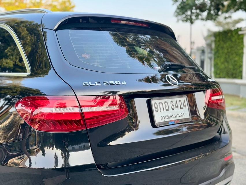 รหัสรถ AVA3424 🏆 Benz GLC250d AMG Dynamic 4matic ปี 2020 Top สุด Facelift ดีเซลล้วน รูปที่ 5
