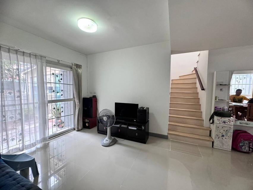 ให้เช่าบ้านแฝด รีโนเวทใหม่ พฤกษาวิลล์50/2 ถ.ราษฏร์พัฒนา สะพานสูง (N.1453)