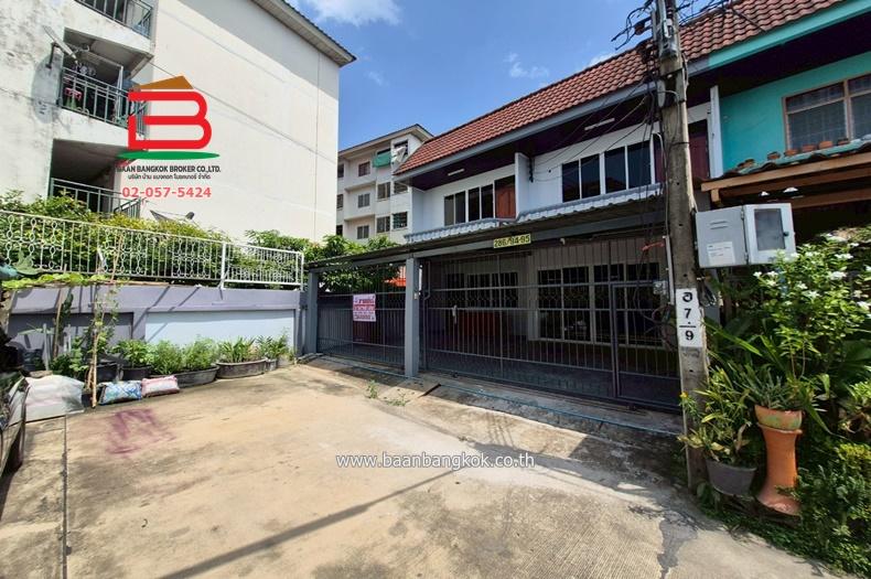 ทาวน์เฮาส์ หมู่บ้านเทพบัวทอง เนื้อที่ 51 ตรว. ตำบลบางบัวทอง อำเภอบางบัวทอง จังหวัดนนทบุรี 2