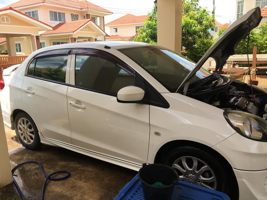 honda amaze  6