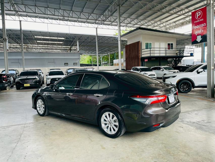 TOYOTA CAMRY HYBRID PREMIUM SUNROOF 2019