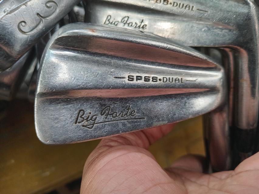 ไม้กอล์ฟหัวเหล็กก้านเหล็ก Maruman Big Forte (SPSB-DUAL Sand Wedge) ชุดนี้มีไม้ 4 5 6 7 8 9 PW และ SW มือสองยกชุด รูปย่อยที่ 2