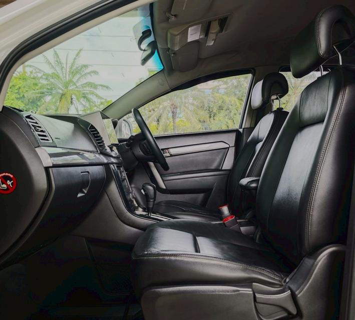 Chevrolet Captiva 2.4 LSX ปี 2012  6