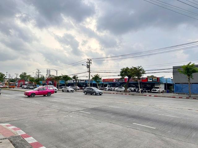 MRT นพรัตนราชธานี 800ม .ม.นิด้า ให้เช่าที่ดินสวย 8 ไร่ นิคมบางชัน 1.3กม. ติดถนนใหญ่ หน้ากว้าง 163 ม.