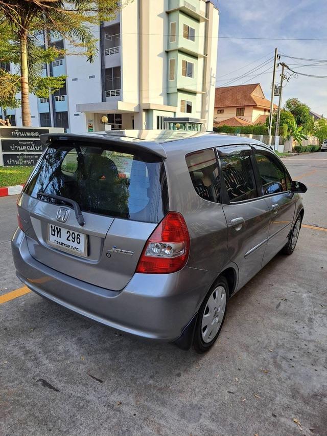 Honda Jazz ปี 2004 ราคาเบาๆ