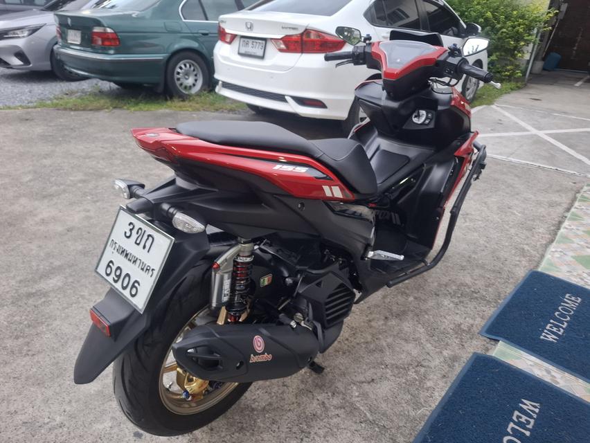 ขอขายรถใช้เองสักคันนะครับYamaha aerox ปี2021 ท็อป สภาพสวยเครื่องดีมากแน่นๆ เล่มครบโอน ภาษี+พรบปี7041,000 ต่อรองได้ครับอยู่คอนโดจรัญ 13 รูปที่ 10