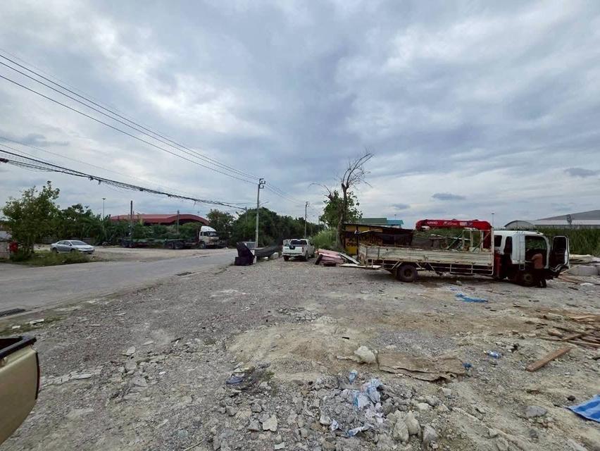 Vายที่ดินผังม่วง 2ไร่เศษ ติดถนน 2 ด้าน ซอย คุ้มเกล้า 50 ลาดกระบัง กรุงเทพมหานคร