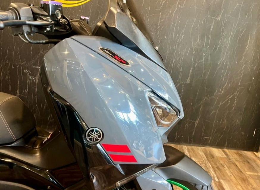 รถจักรยานยนต์ Yamaha XMAX 2019 3