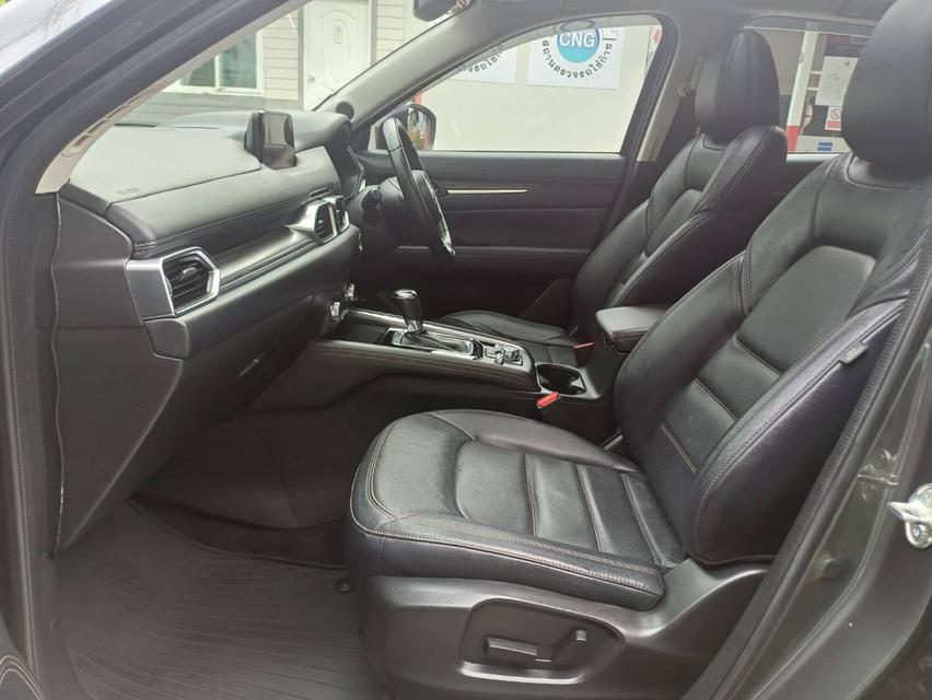 ปี2020 MAZDA CX-5 AT TOP EDITION SUNROOF DIESEL มือเดียวป้ายแดง รูปที่ 17