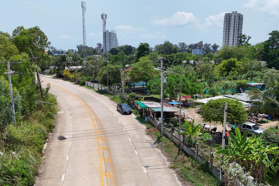 ที่ดินติดทะเลเนื้อที่ 4ไร่ 3