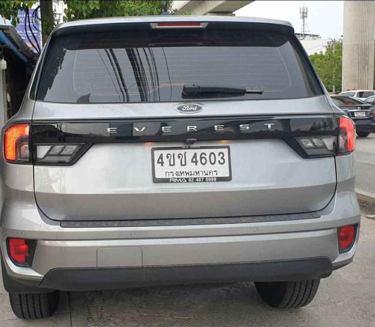 ขายถูกมาก รถบ้านสภาพป้ายแดง Ford Everest Trend 2.0 Turbo4X2 6AT2023 ไมล์น้อย  4