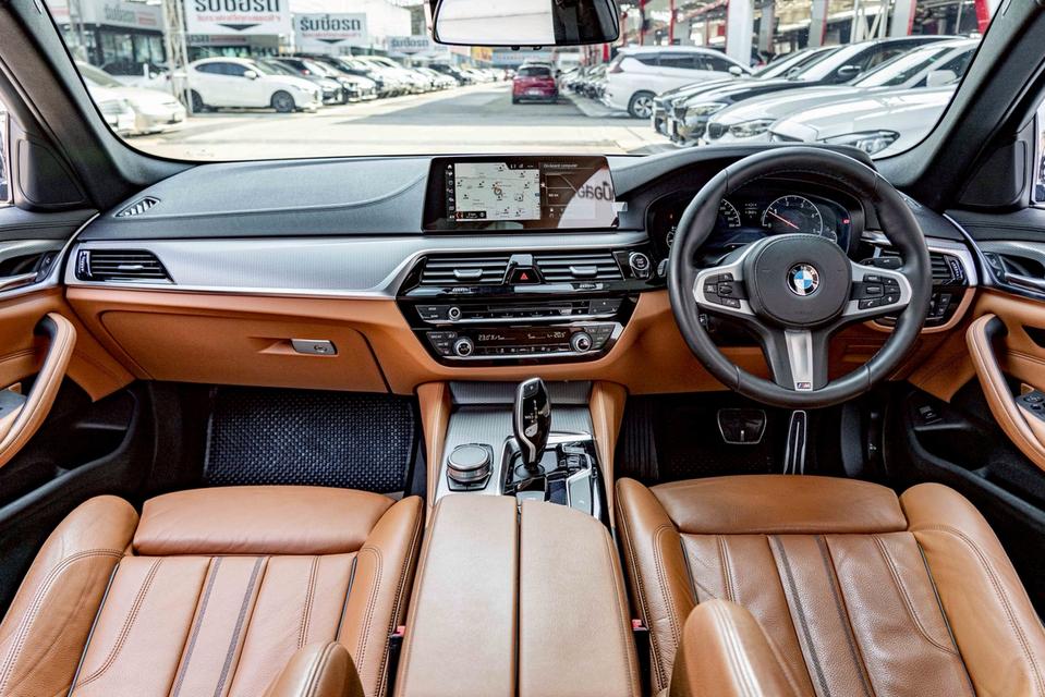 รหัสรถ NP2355 รุ่นรถ : BMW 520d M SPORTปีรถ : 2020 รูปที่ 13