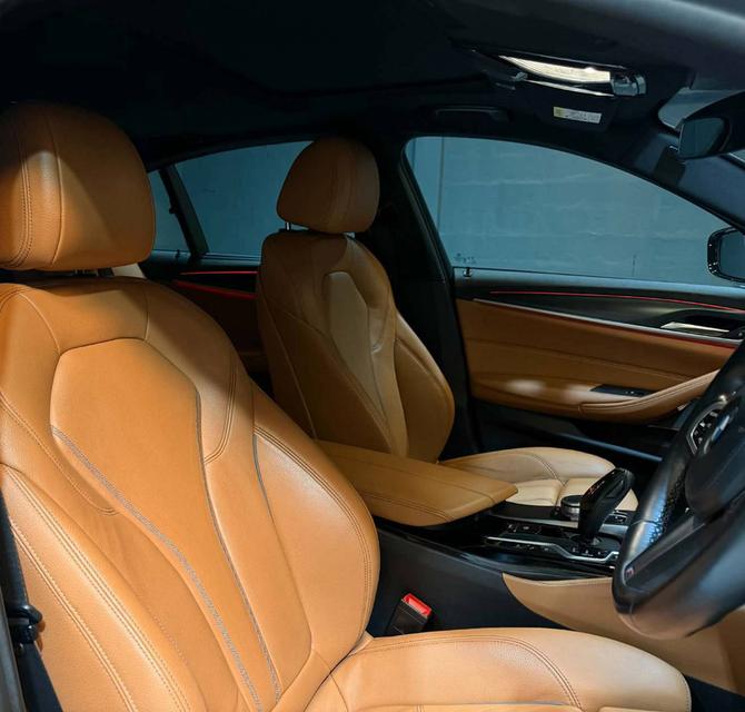 Bmw 530e M Sport lci (G30)2021 จด 2022ฃ รูปที่ 11
