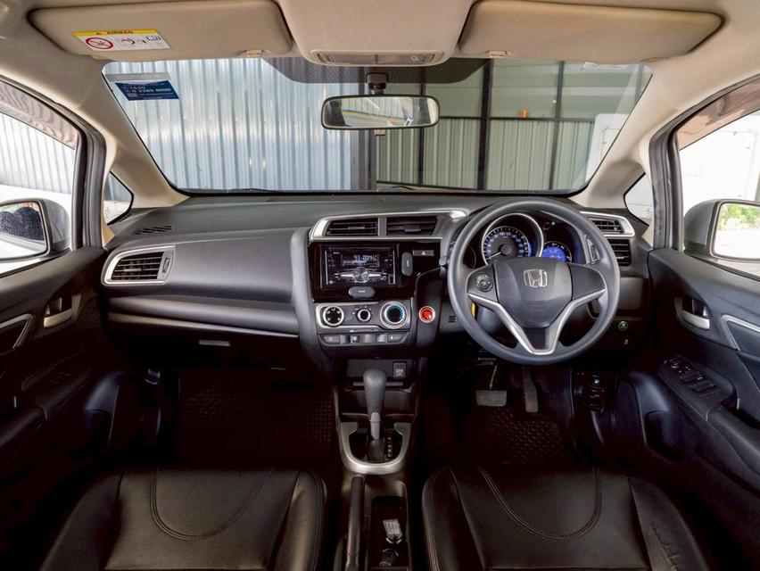 Honda Jazz 1.5V ปี 2018 รถสวย  13