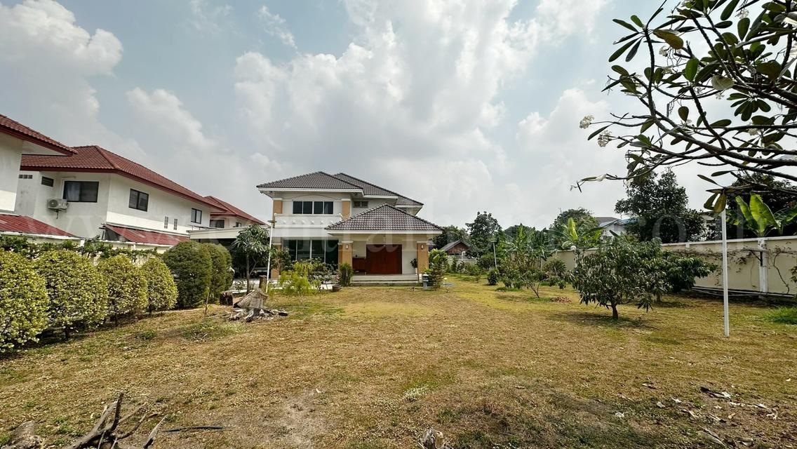 บ้านเดี่ยว 300 ตร.วา ธรรมสุธีร์ ปทุมธานี ติดตั้งโซลาเซลล์ ประหยัดไฟ พร้อมอยู่ 2