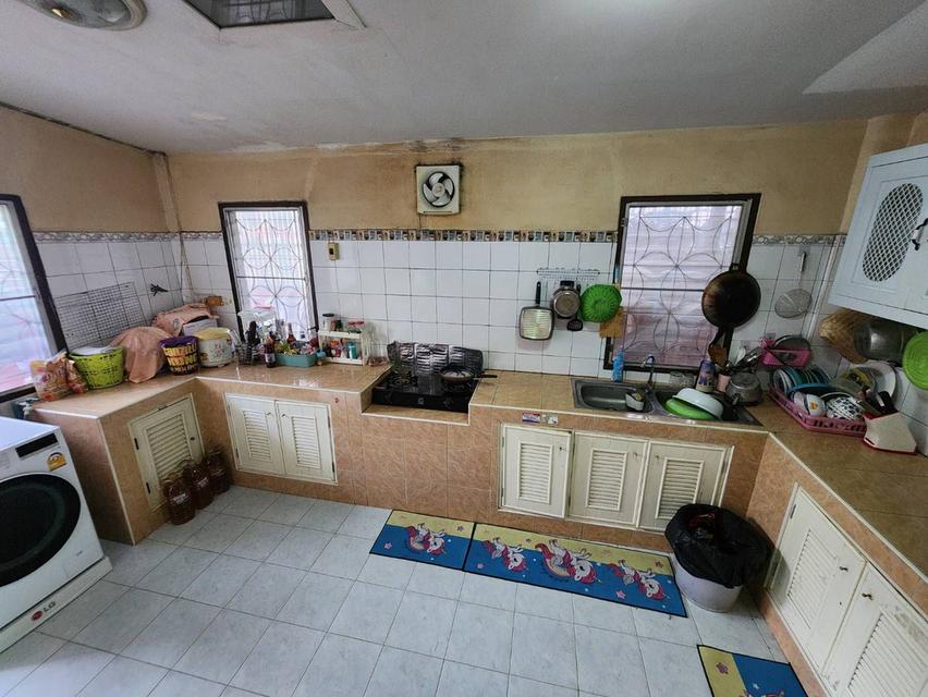 บ้านแฝด 2ชั้น 3ห้องนอน 2ห้องน้ำ 4