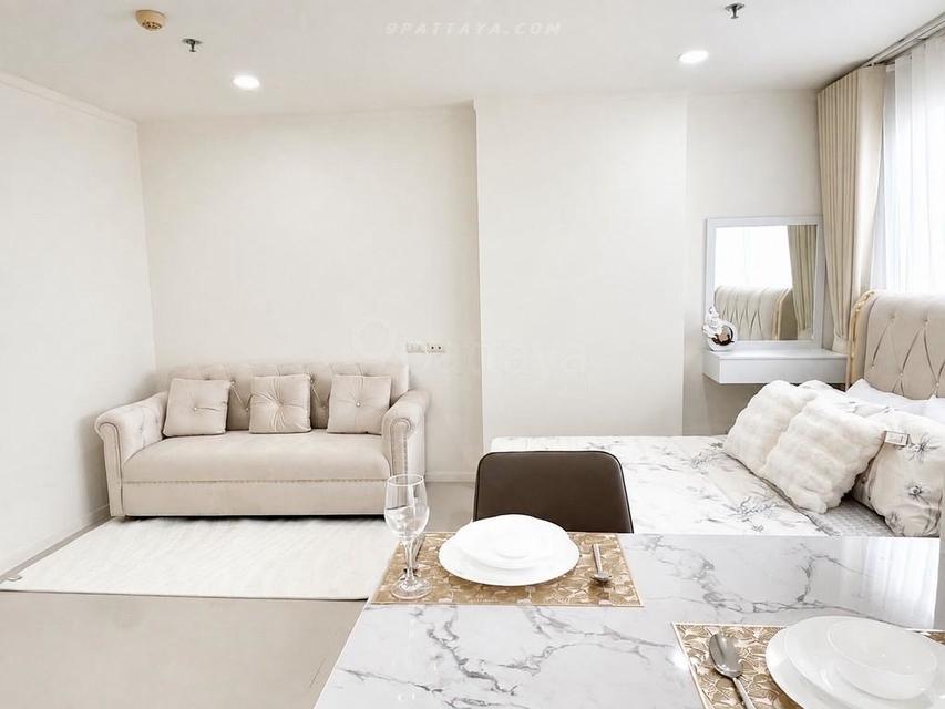 For Sale — Condo at Lumpini Sukhumvit–North PattayaCondo for sale at Lumpini Sukhumvit–North Pattaya. High-floor unit in Building A, sold 4