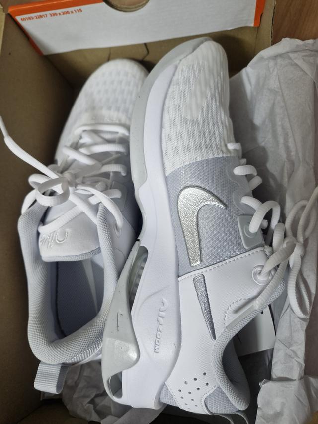 W nike zoom bella6 มือ1 รูปที่ 2