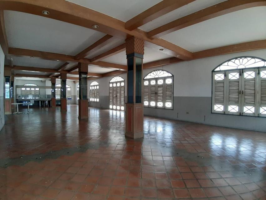 ขายโรงงานพร้อมภัตตาคาร อยู่ติดถนนสายเอเชีย อำเภอโกรกพระ นครสวรรค์ 8