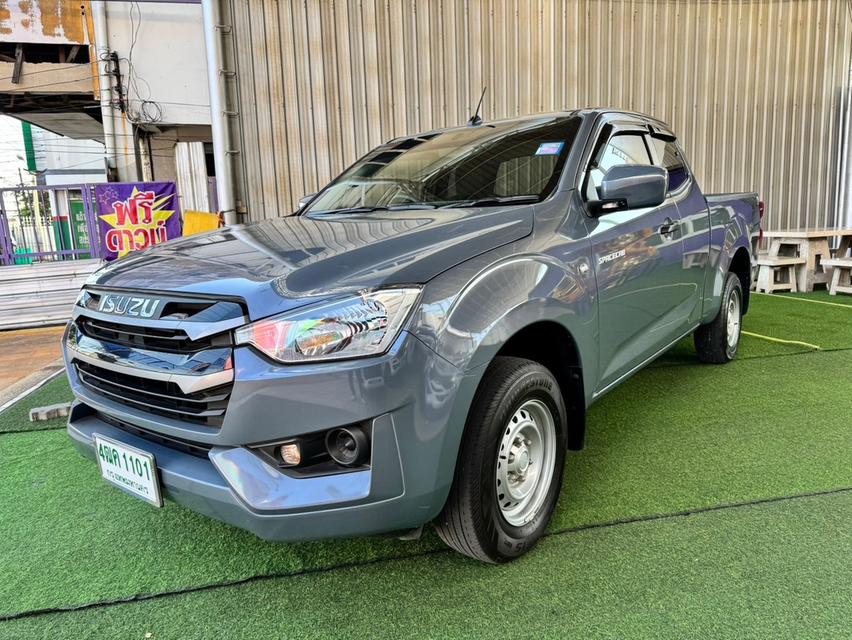 ISUZU D-MAX SPACECAB 1.9 S AT 2023 3