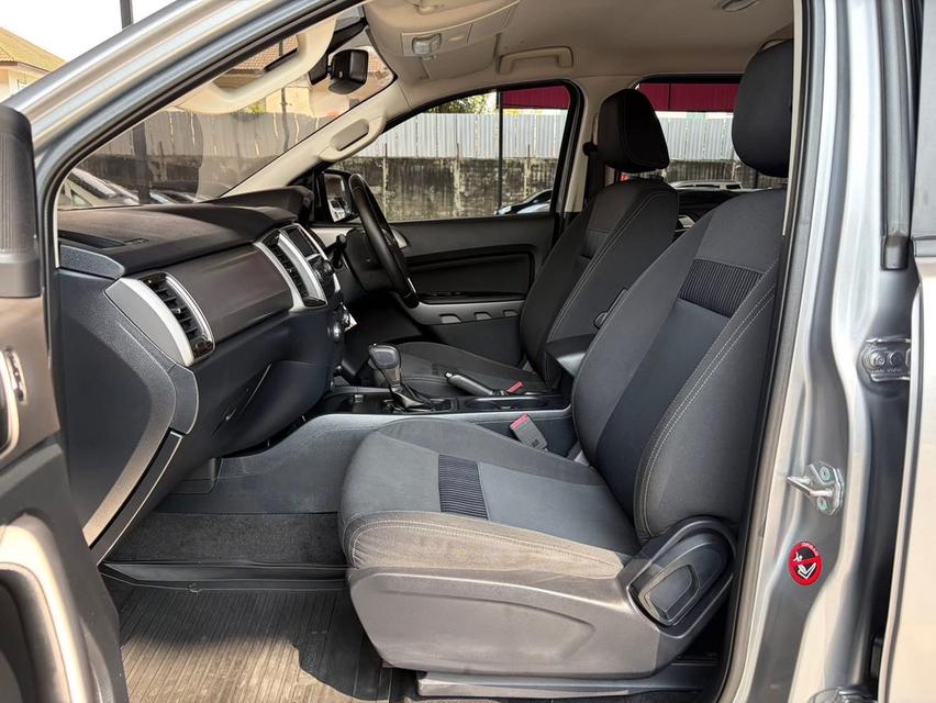 ปี 2019 FORD RANGER, 2.2 XLT โฉม HI-RIDERDOUBLE CAB สีเทา เกียร์ออโต้ ขับ2 รูปที่ 10