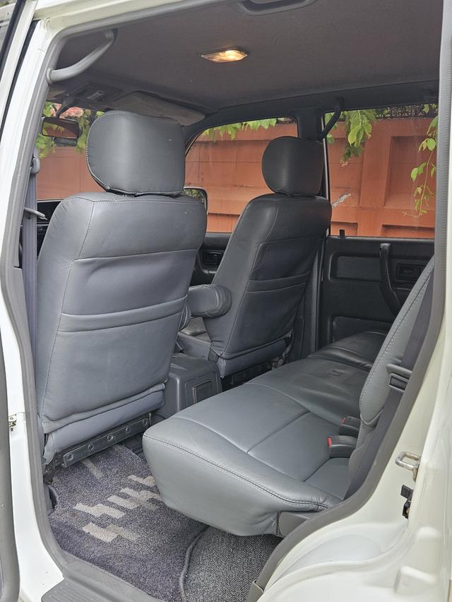 ISUZU TROOPER 3.2 สีขาวทูโทน ปี1998 รูปที่ 5