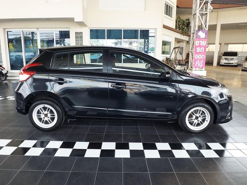 TOYOTA YARIS ECO 1.2 E เกียร์ AUTO ปี 2014 สีดำ 2