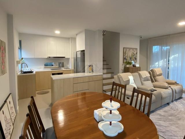 ให้เช่าบ้านแฝด แกรนด์ พลีโน่ เมกา บางนา Grande Pleno ติด Mega บางนา บ้านอยู่ถนนเมน บ้านสวย สภาพใหม่ พร้อมเข้าอยู่ 9