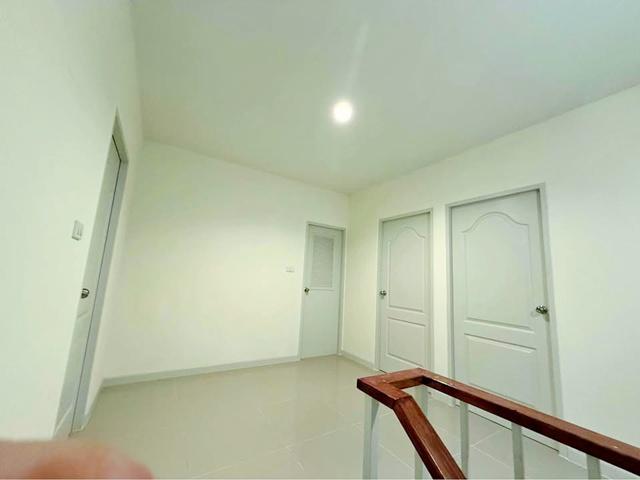 หทัยราษฎร์ 37-39 บิ๊กซี หทัยราษฎร์ 3.2 กม.ให้เช่า บ้านเดี่ยว 2 ชั้น 50 ตร.วา. 200 ตร.ม. ตลาดหทัยมิตร 3.2 กม. 3 นอนรร.นาน 7