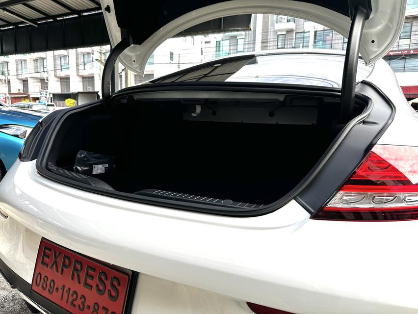2024 MERCEDES BENZ C200 (W205) Coupe AMG Dynamic ไมล์น้อย 20