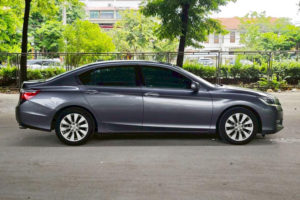 2014 Honda Accord 2.0 EL AT รูปย่อยที่ 4