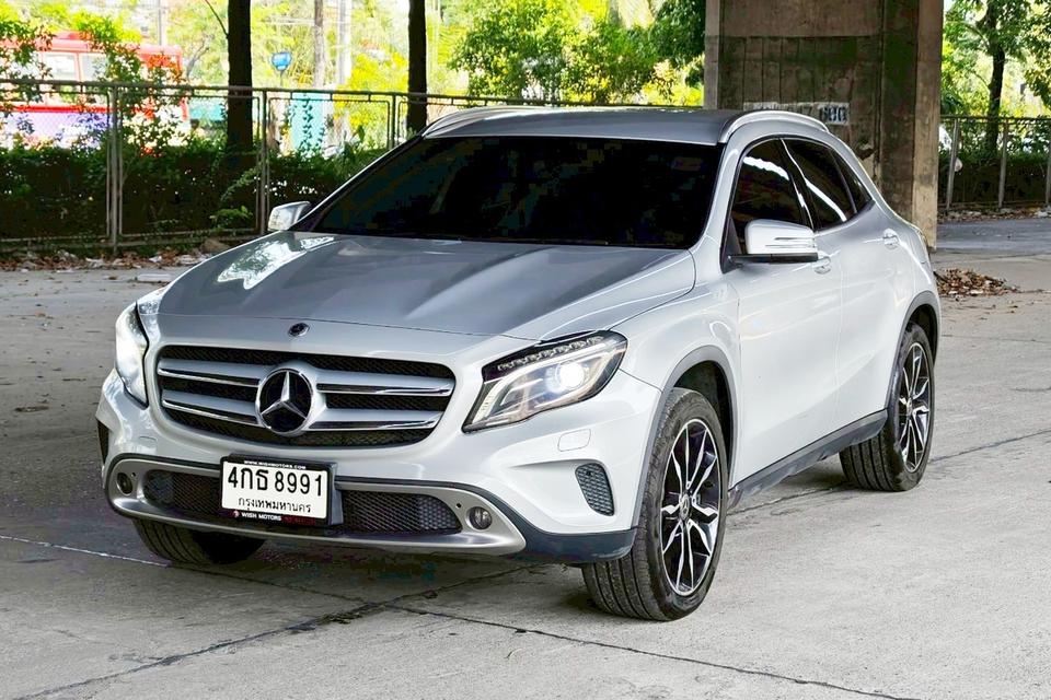 🚗 2015 Mercedes-Benz GLA 200 1.6 Urban AT