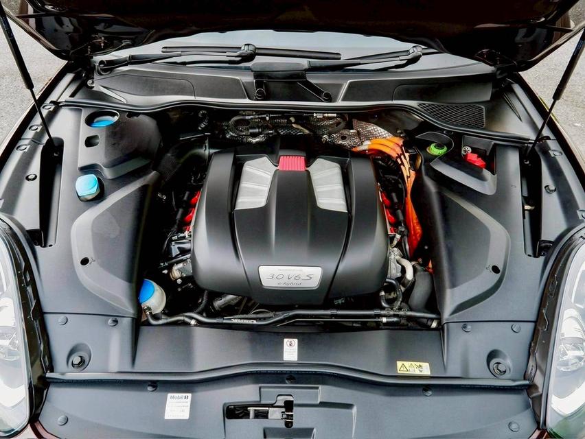 รหัสรถ PR1277 Porsche Cayenne S E-Hybrid Platinium Edition Package ออกห้าง Porsche Thailand ปี 2017 Fulloption 14