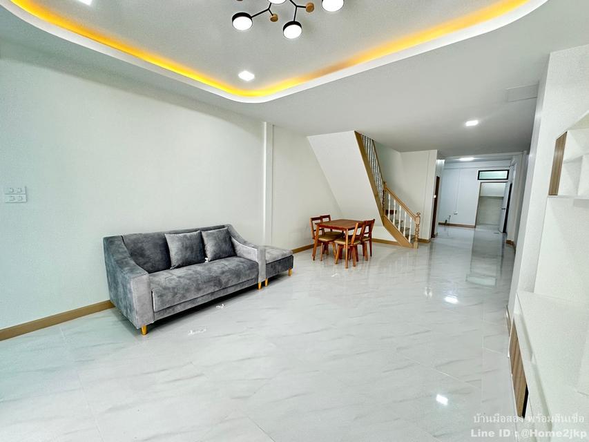 หมู่บ้านสินธานี 1 นวมินทร์ 4