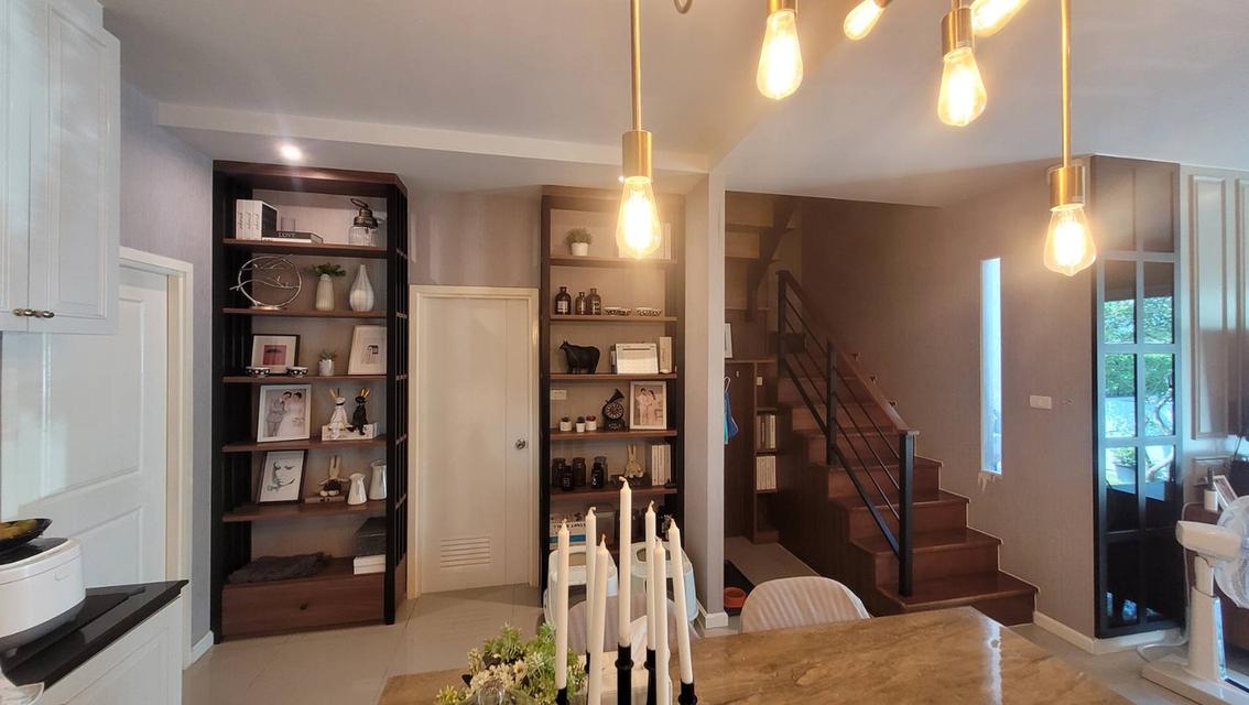 ขายบ้านทาวน์โฮมบิวอินทั้งหลังทุกห้อง หมู่บ้านเปี่ยมสุข-เอสเกต2 บางบัวทอง ใกล้รถไฟฟ้าคลองบางไผ่เพียง 5 กม. เจ้าของขายเองราคา3.9 ล้านบาท  โทร06-34422953 16