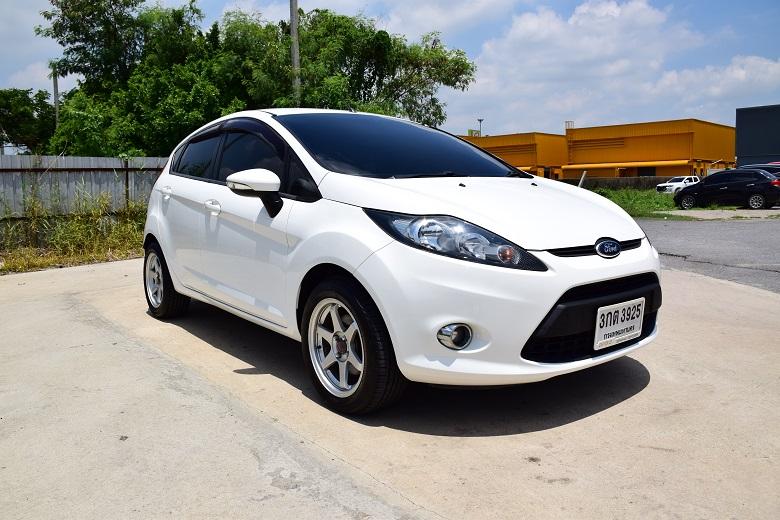 ขายรถสวย วิ่ง72xxxกิโลเมตร FORD เฟัยสต้า 1500cc เกียร์ออโต้ แอร์เย็นมากๆ เบาะหนังแท้เข้าศูนย์ ยางใหม่ กุญแจรีโมท ABS AIRBAG ตามรูป โทร095740122 ไลUTBP