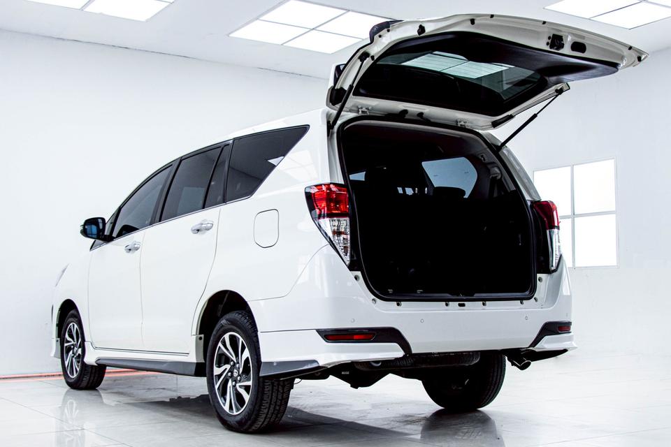 TOYOTA INNOVA 2.8 CRYSTA 2021