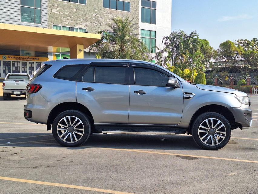 FORD EVEREST 2.2 TITANIUM ปี 2016  5