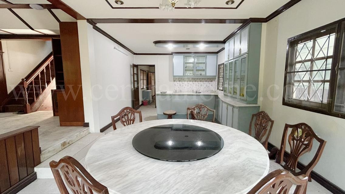 บ้านเดี่ยว 257 ตร.วา ชวนชื่น กรีน วิลล์ พุทธมณฑลสาย 2 หลังมุม  12