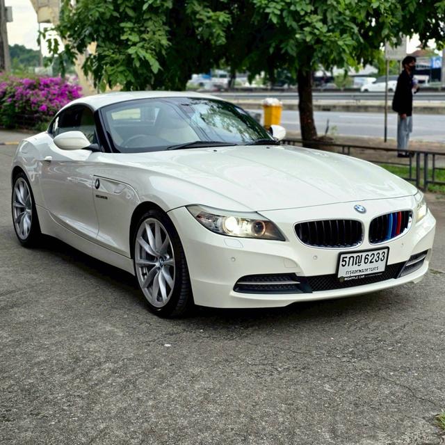 รหัสรถ BAC6233 BMW Z4 sDrive23i ROADSTER (E89) ปี 2010/12 สีขาว